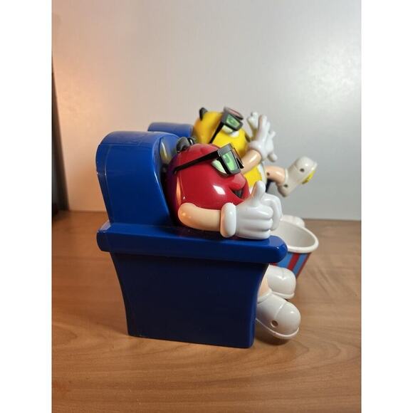 M&M's Candy Dispenser Limited Edition "At The Movie" 3D with Popcorn Bucket - Picture 10 of 13